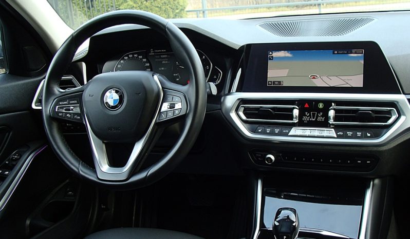 BMW Seria 3 318d Business Edition full