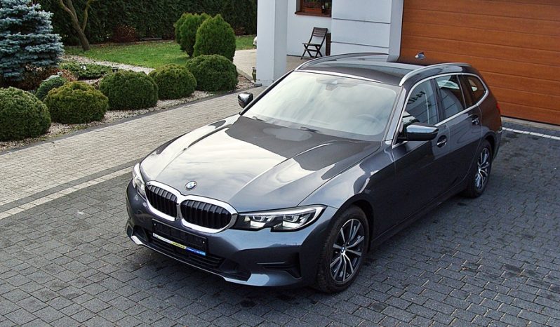 BMW Seria 3 318d Business Edition full