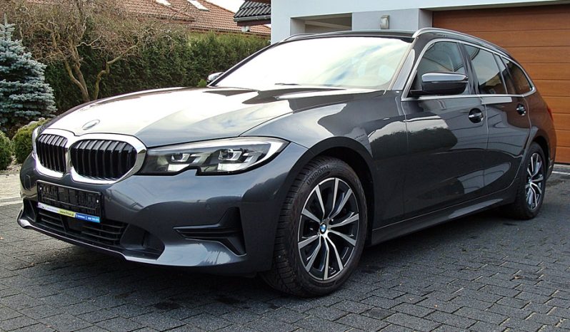 BMW Seria 3 318d Business Edition full