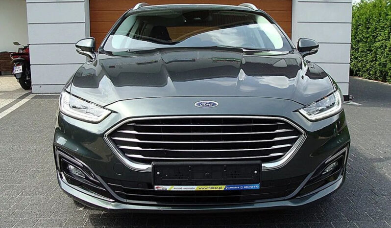 Ford Mondeo 2.0 Hybrid Titanium full