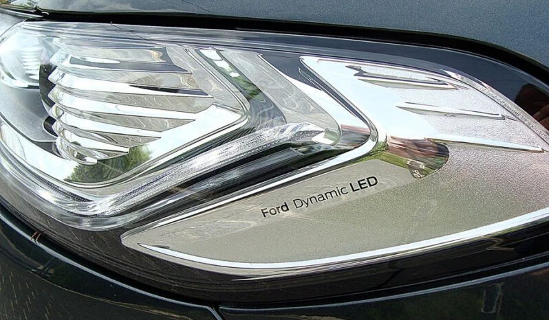 Ford Mondeo 2.0 Hybrid Titanium full