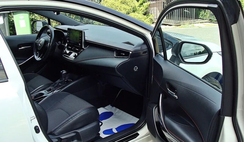 Toyota Corolla 1.8 Hybrid GR Sport full