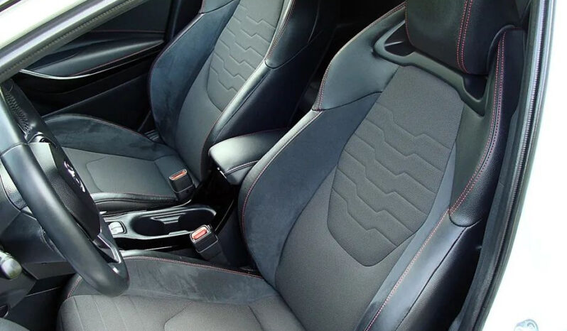 Toyota Corolla 1.8 Hybrid GR Sport full