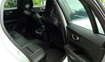 Volvo V60 Cross Country D3 Geartronic Pro full
