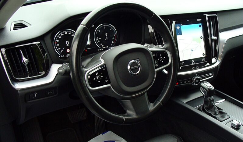 Volvo V60 Cross Country D3 Geartronic Pro full