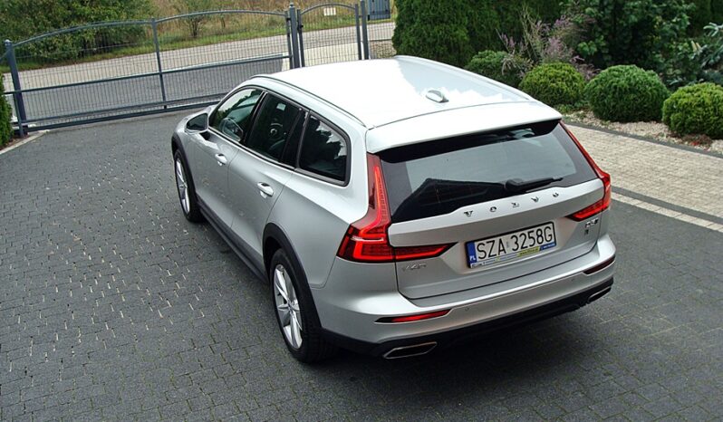 Volvo V60 Cross Country D3 Geartronic Pro full