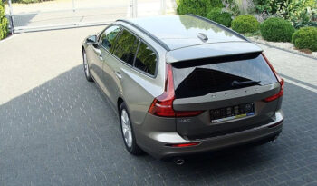 Volvo V60 D4 Momentum Pro full