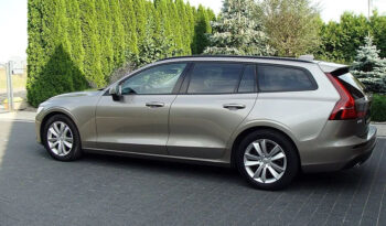 Volvo V60 D4 Momentum Pro full