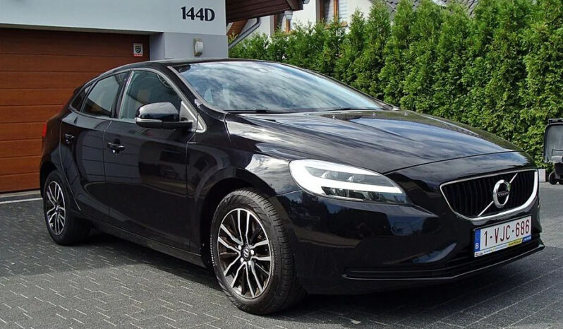 Volvo V40 full