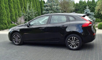Volvo V40 full