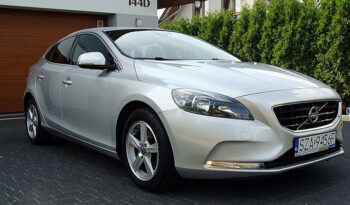Volvo V40 T3 Momentum full
