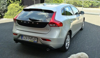 Volvo V40 T3 Momentum full