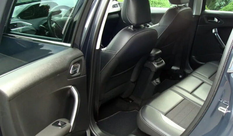 Peugeot 2008 BlueHDi FAP 120 STOP & START EAT6 Allure full