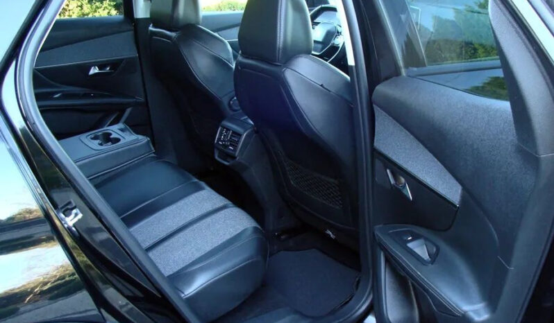 Peugeot 3008 1.5 BlueHDi Allure S&S full