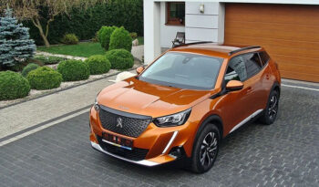 Peugeot 2008 PureTech 130 Allure S&S EAT8 full