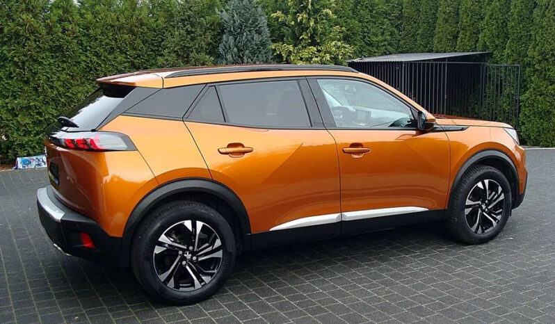 Peugeot 2008 PureTech 130 Allure S&S EAT8 full