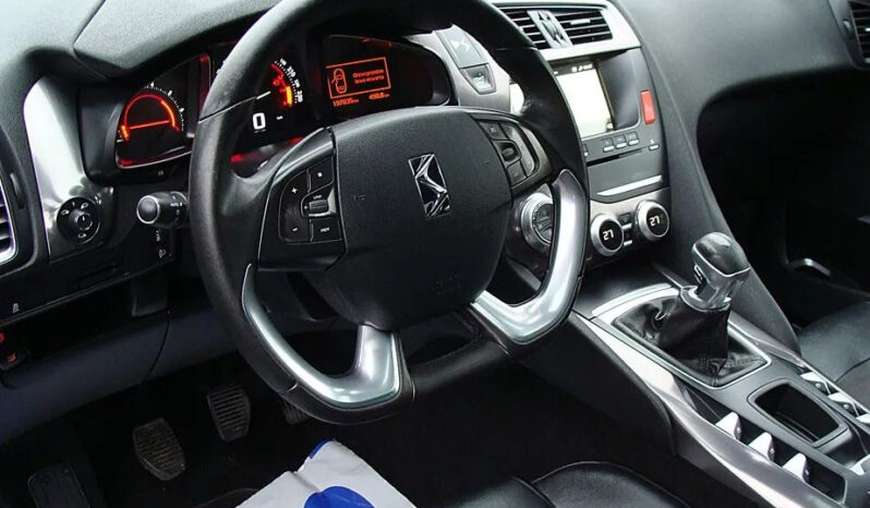 DS Automobiles DS 5 full