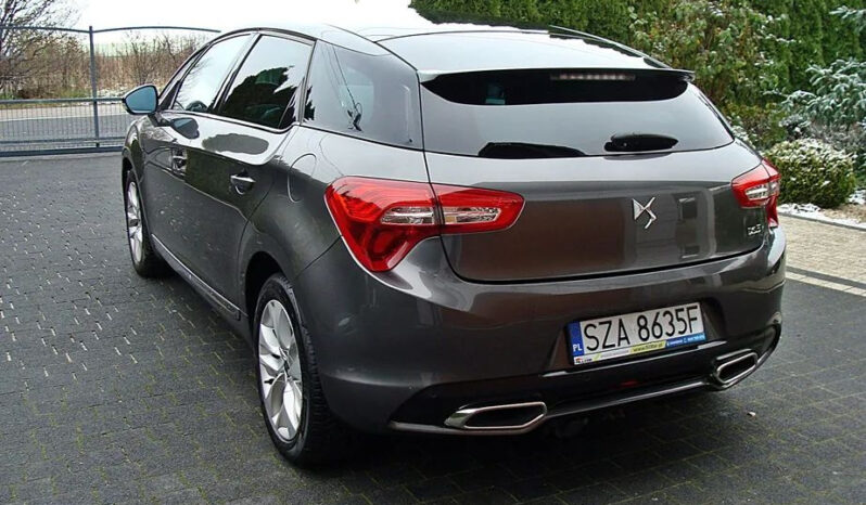 DS Automobiles DS 5 full