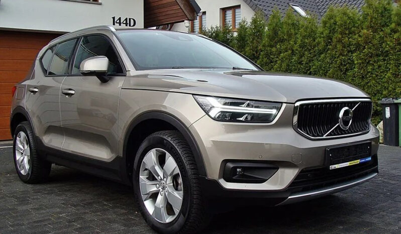Volvo XC 40 T2 Plus Bright full