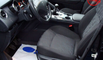 Peugeot 3008 2.0 HDi Allure full