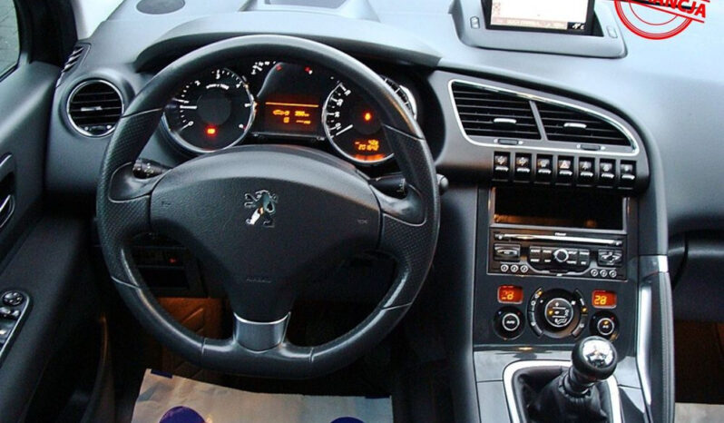 Peugeot 3008 2.0 HDi Allure full