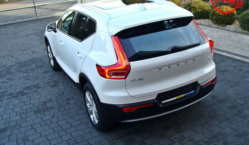 Volvo XC 40 T4 Momentum Pro full