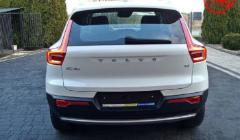 Volvo XC 40 T4 Momentum Pro full