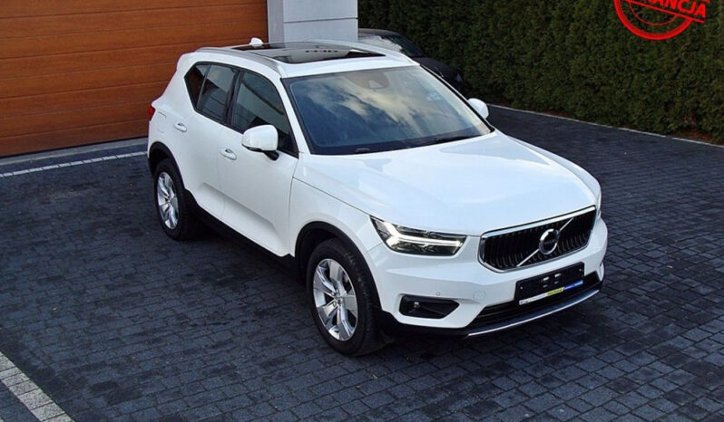 Volvo XC 40 T4 Momentum Pro full