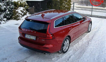 Volvo V60 D3 Momentum Pro full