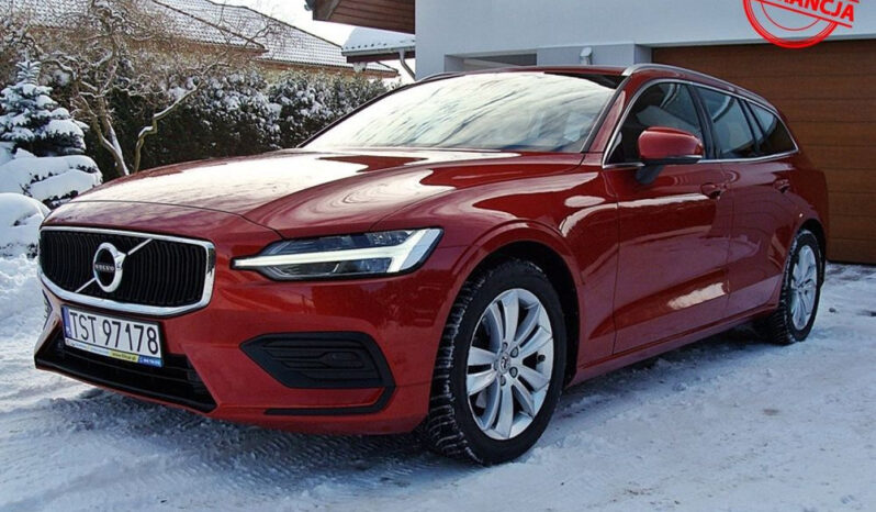 Volvo V60 D3 Momentum Pro full