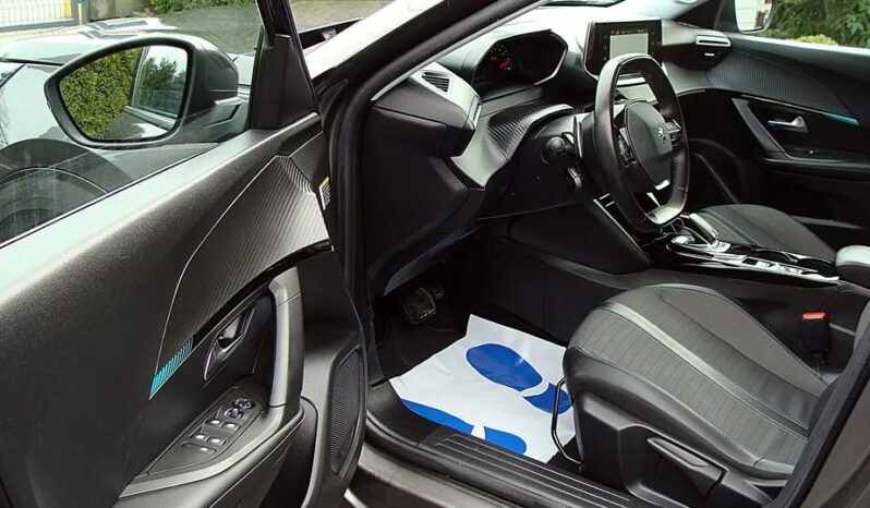 Peugeot 2008 1.5 BlueHDi Allure S&S EAT8 full