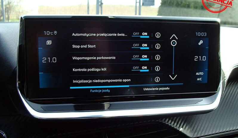 Peugeot 2008 PureTech 130 EAT8 GT full