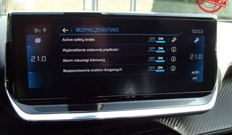 Peugeot 2008 PureTech 130 EAT8 GT full