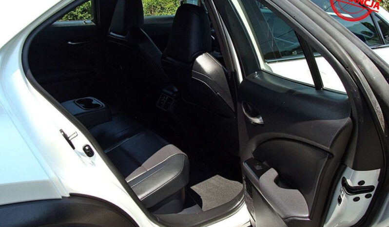 Lexus UX 250h (E-FOUR) Luxury Line full
