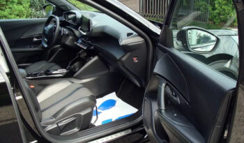 Peugeot 2008 PureTech 130 EAT8 GT full