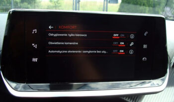 Peugeot 2008 PureTech 130 EAT8 GT full