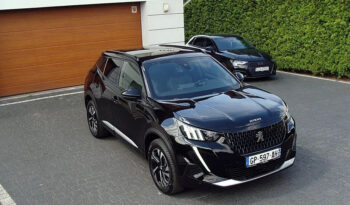 Peugeot 2008 PureTech 130 EAT8 GT full