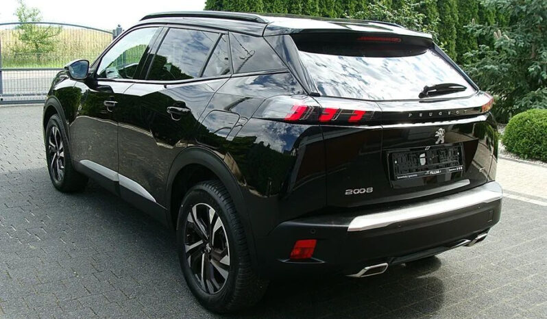 Peugeot 2008 PureTech 130 EAT8 GT full