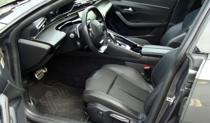 Peugeot 508 SW Plug-In Hybrid 225 e-EAT8 GT full