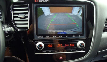 Mitsubishi Outlander 2.4 4WD Plug-In Hybrid Top full