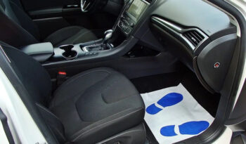 Ford Mondeo 2.0 Hybrid Titanium full