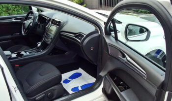 Ford Mondeo 2.0 Hybrid Titanium full