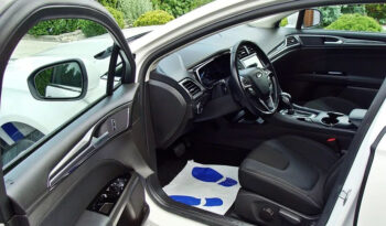 Ford Mondeo 2.0 Hybrid Titanium full