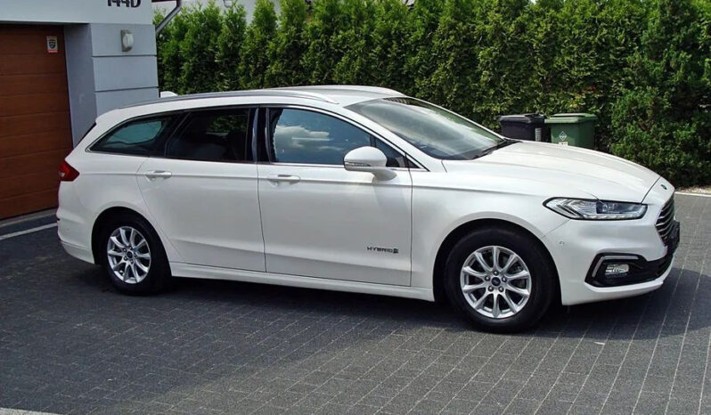 Ford Mondeo 2.0 Hybrid Titanium full