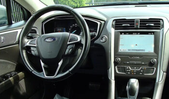 Ford Mondeo 2.0 Hybrid Titanium full