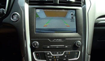 Ford Mondeo 2.0 Hybrid Titanium full