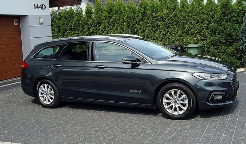 Ford Mondeo 2.0 Hybrid Titanium full
