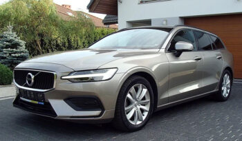 Volvo V60 D4 Momentum Pro full