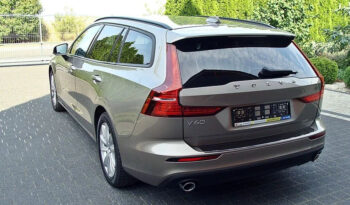 Volvo V60 D4 Momentum Pro full