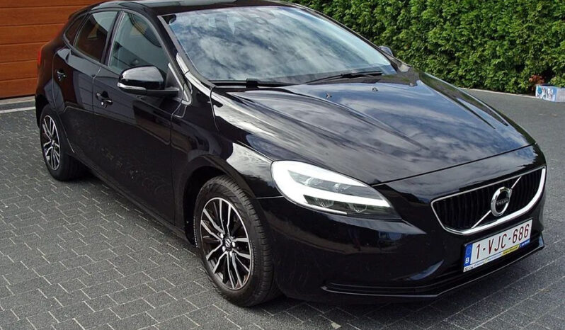 Volvo V40 full
